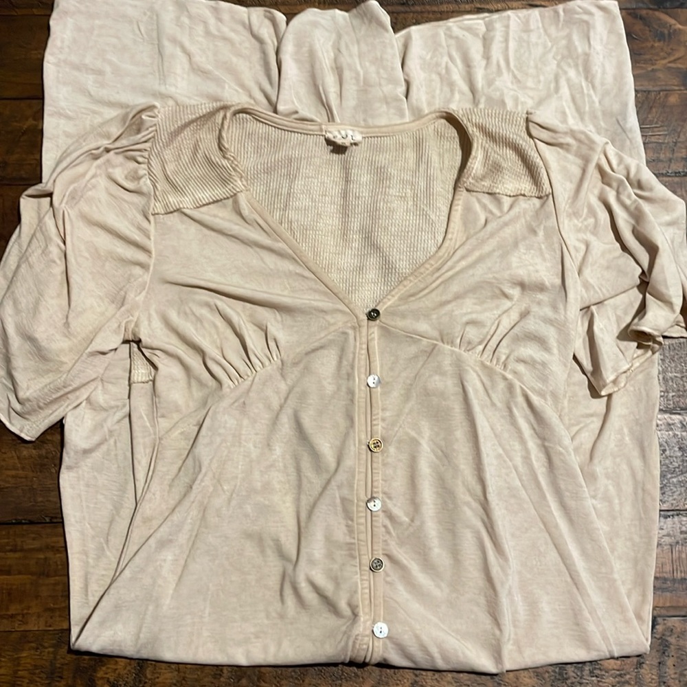NWOT POL DRESS SMALL CREAM BUTTON DOWN DRESS